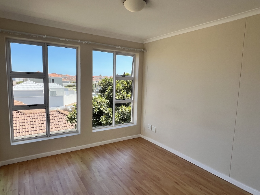 To Let 2 Bedroom Property for Rent in Century City Western Cape